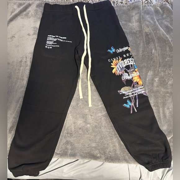 CivilRegime Black Sweatpants with Graphic Print New Size M - Picture 1 of 6